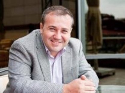 utkan_demirci_320x240